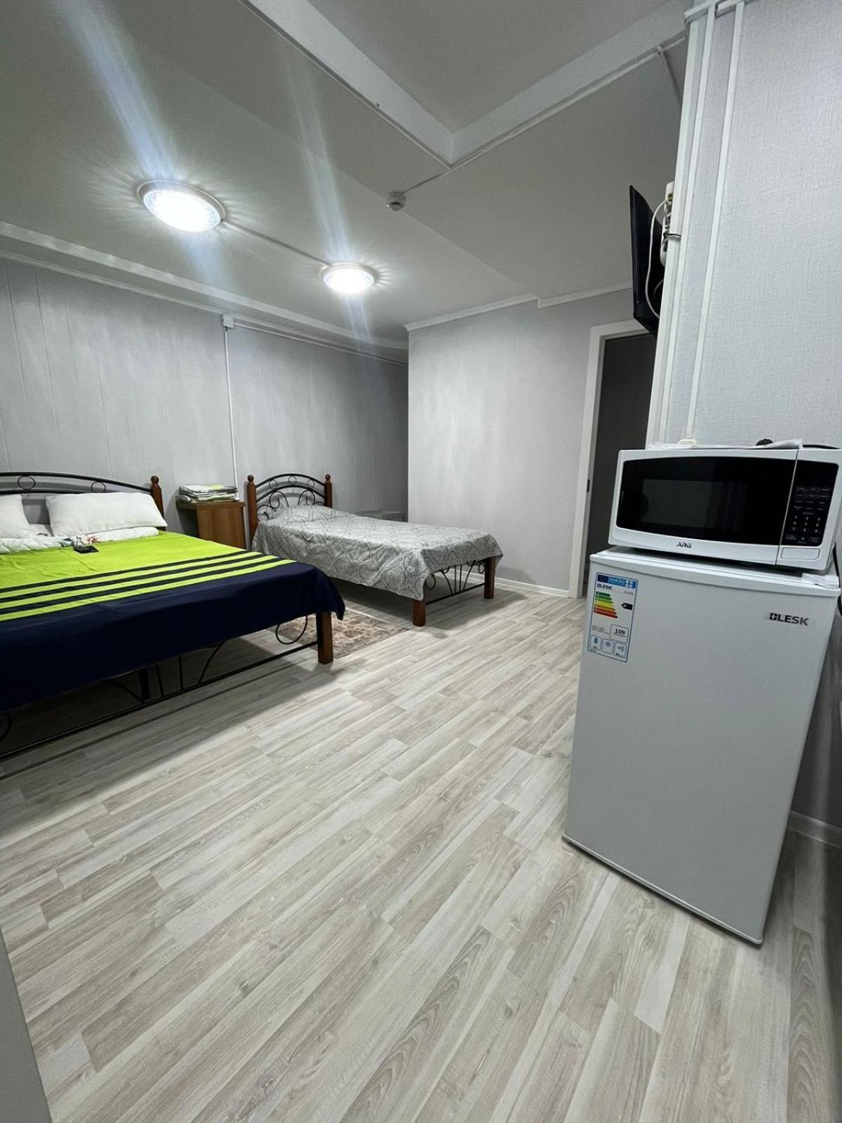 Ferienwohnung Ахметова 4 Krasnoye Pole Exterior foto